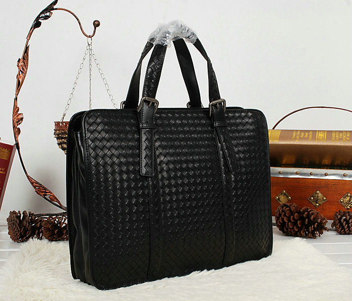 Bottega Veneta intrecciato VN briefcase 52192 black